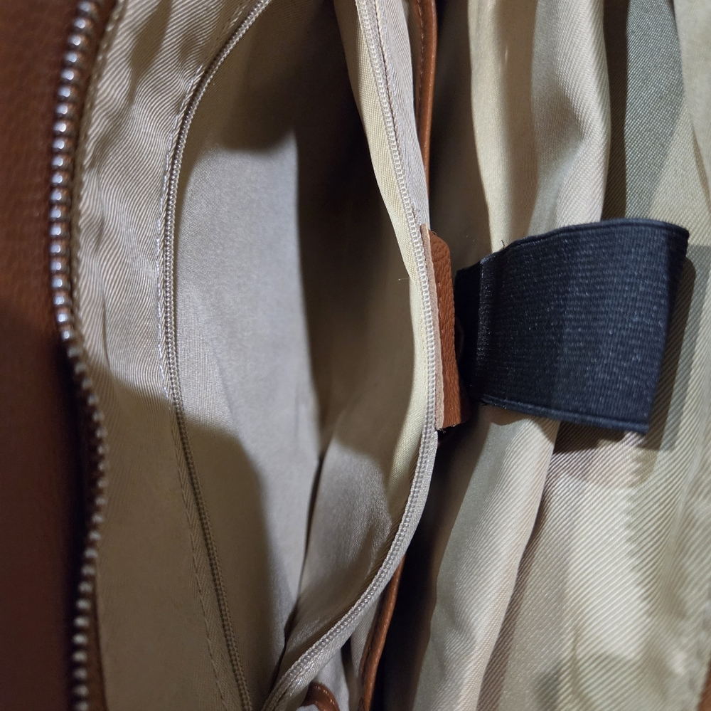Genuine Leather Tote Bag with Laptop Compartment - Picture 13 of 15